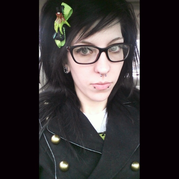 Meet Your Posher, Ajay - Picture 3 of 5